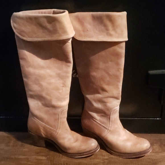 Frye Boots - Picture 1 of 2